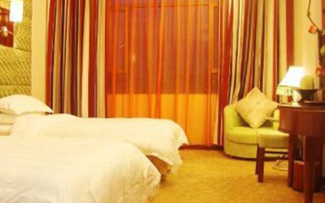 Crown Hotel