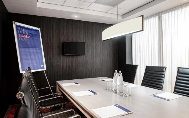 Holiday Inn Express The Hague - Parliament by IHG