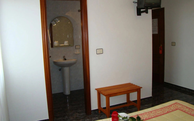 Hostal San Roque
