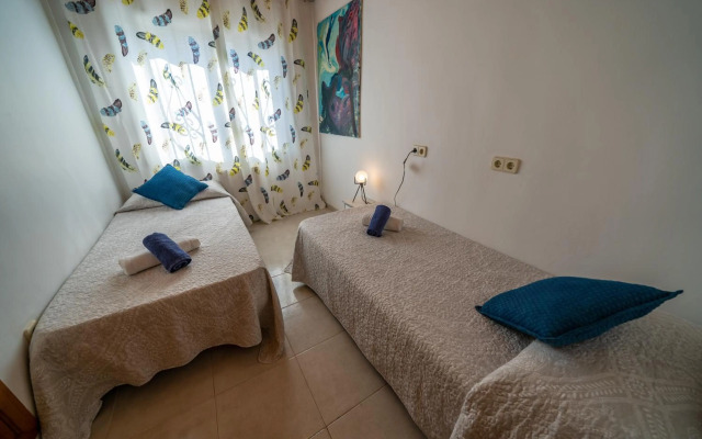 Villa Lux Gallery AC