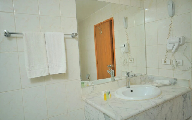 Silk Road Hotel