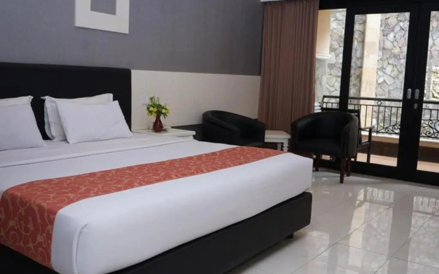 Luminor Hotel Jember by WH