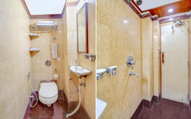 Fabhotel Panasia International