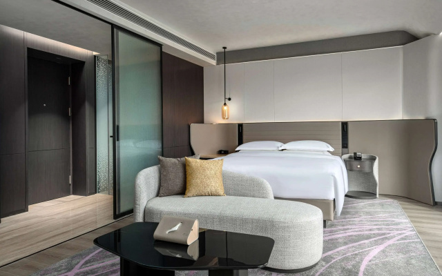 Days Hotel by Wyndham Renhuai Canglong