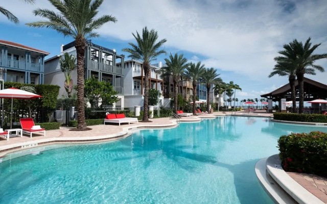Marlin Bay Resort & Marina