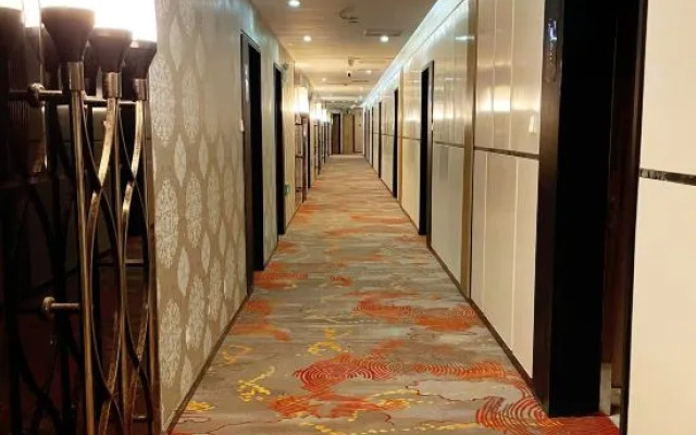 Grand Daqiao Hotel