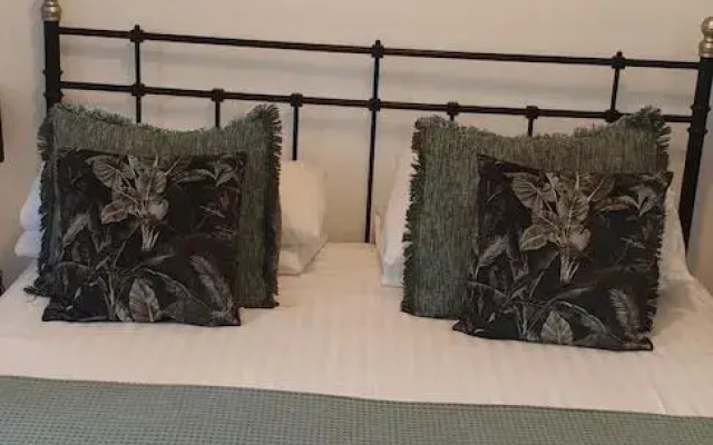 Monkton Court House B&B