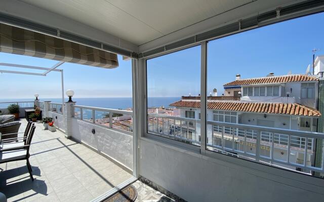 Penthouse Seaview Centro Casasol