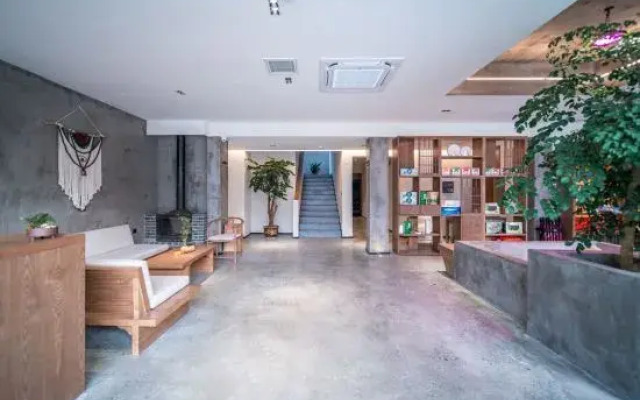 Mount Wudang Angelica home stay