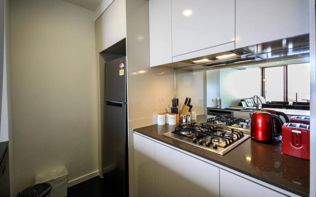 Chifley Hotel & Apartments Geelong
