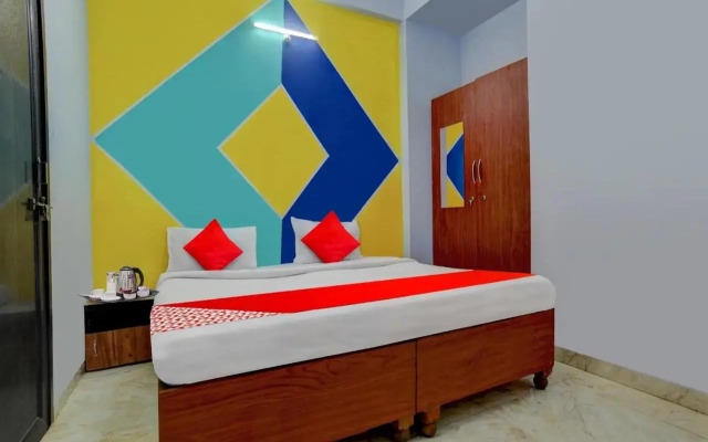 Spot On 806322 Hotel Kings Night