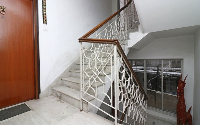 Oyo 36083 The Guest House