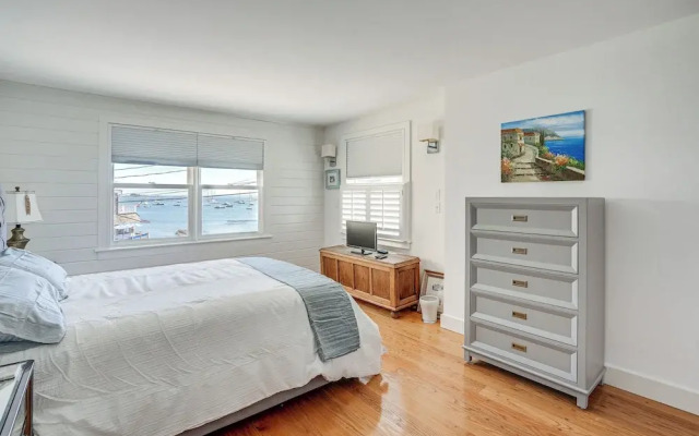 Waterfront Views: Historic Marblehead Home