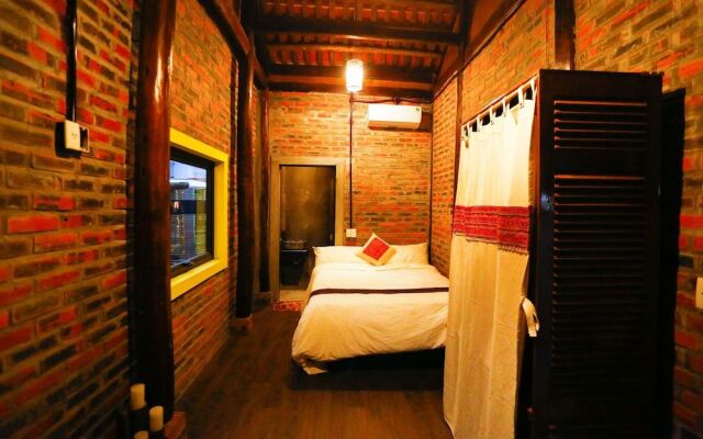 Bis House