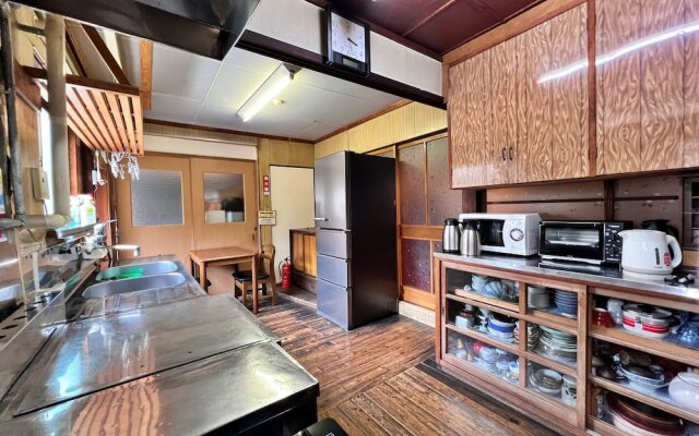 Matsubaya Guesthouse - Hostel