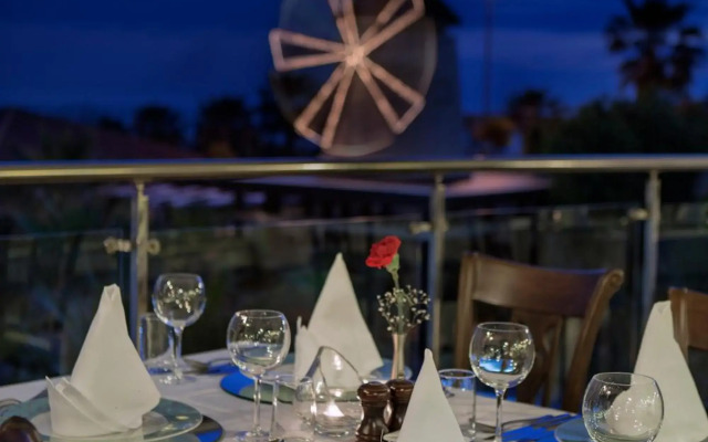 Alba Royal Hotel - Ultra All Inclusive - Adults Only 16+