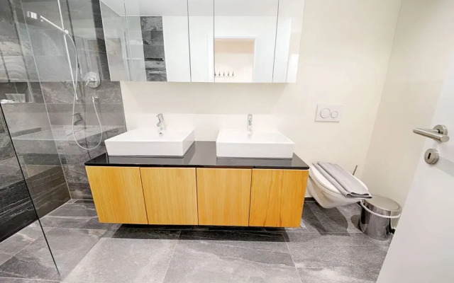 Hitrental City Apartments