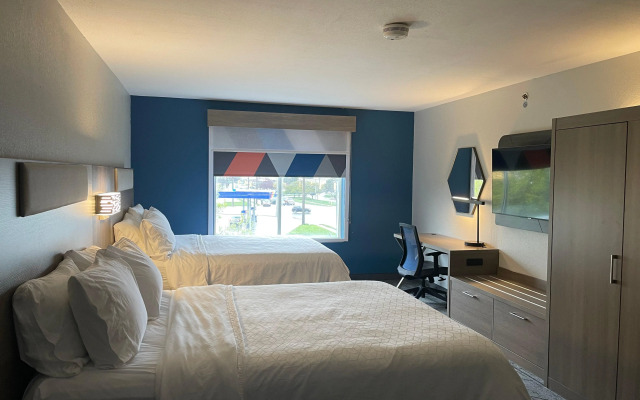 Holiday Inn Express Lapeer by IHG