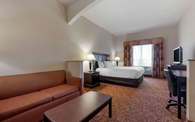 Comfort Inn & Suites Denison - Lake Texoma