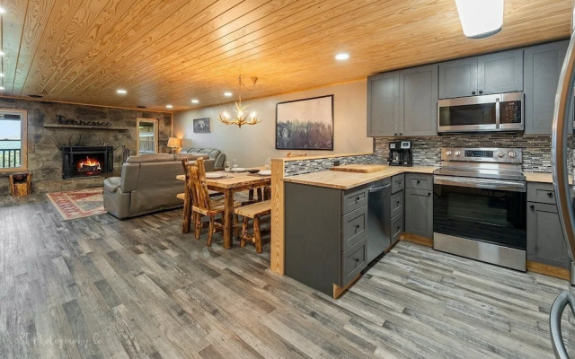 Dolly's # 2 2 Bedroom Condo by RedAwning