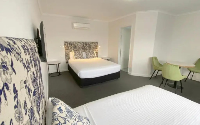 Comfort Inn Bay Waterfront