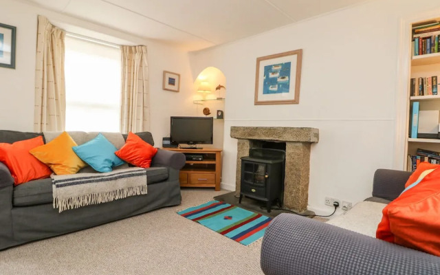 Calac Cottage