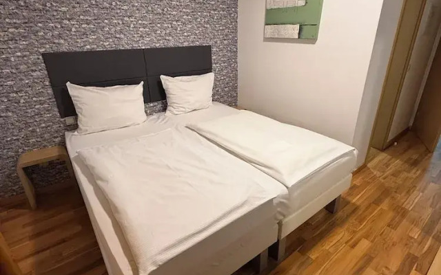 Eurocity Hotel