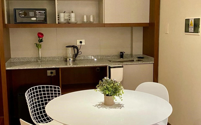 Roomie Salta by DOT Suites
