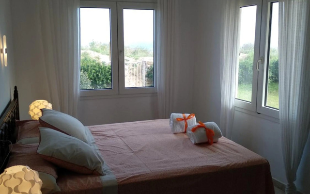 Sea front apartment in Platja Pals with terrace and parking