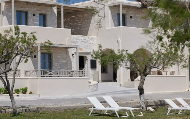 Salt Suites Paros
