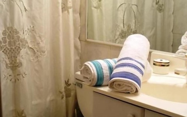 Costanera Center Apartment