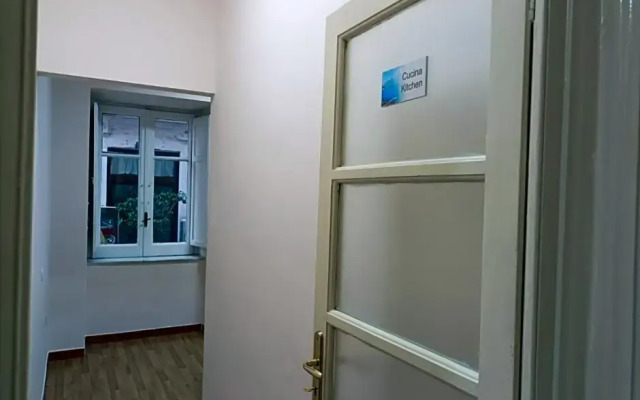 Mezzocannone Terminal Center