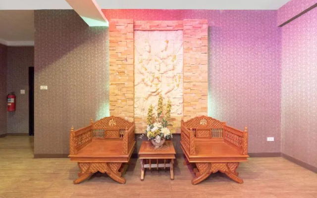 Chonburi Hotel by OYO Rooms