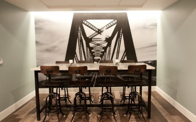 Crowne Plaza Pittsburgh South
