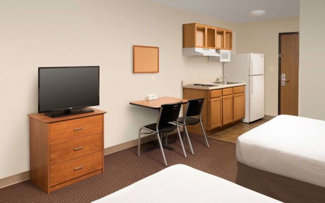 WoodSpring Suites Evansville East