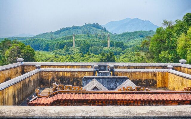 Hillside Homestay Hue - Mansion Room