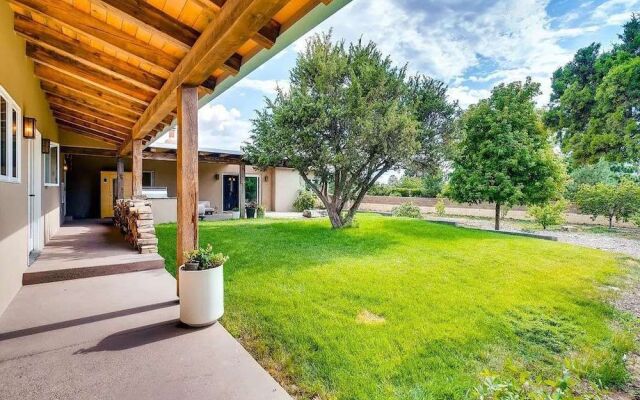 Lupita Garden Retreat