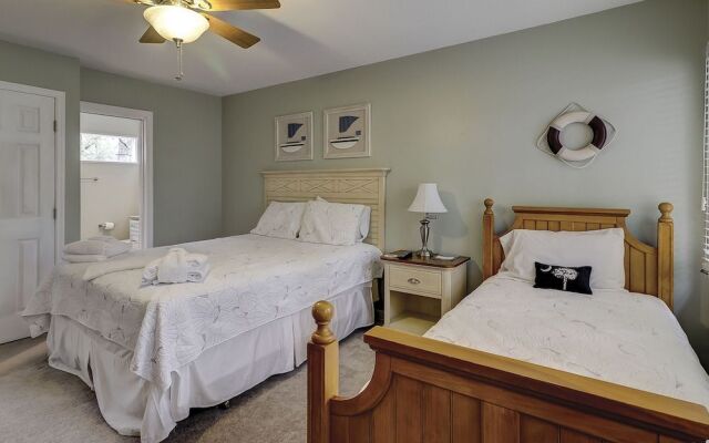 Water Oak 33 by RedAwning