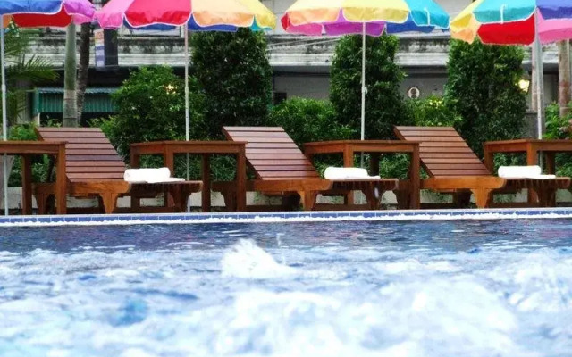 Boutique Paradise Hotel