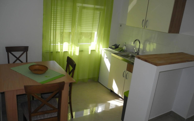 Apartment NIVES A2+1