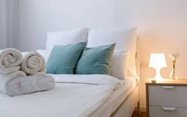 Luxurious Hilton Beach 2BR Suite Parking