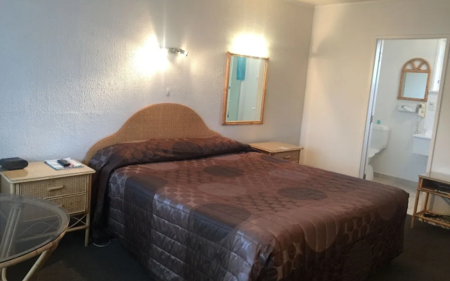 Coachman Motel