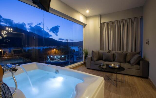UNIQUE Villa Boat House