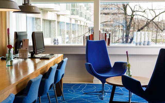 Holiday Inn Express Rotterdam - Central Station by IHG