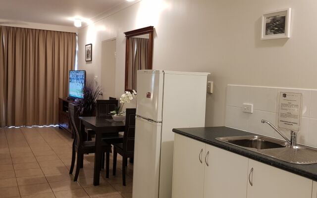 Reef Palms Motel
