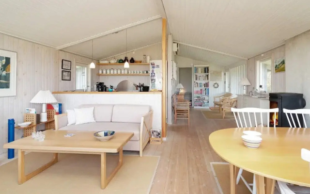 6 Person Holiday Home in Jaegerspris