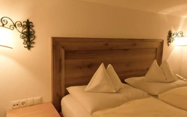 Hotel Lech & Chesa Rosa