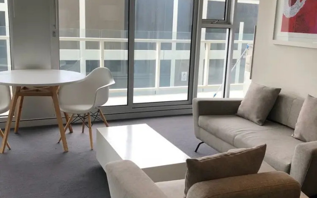 TherRich Walkerville apartment