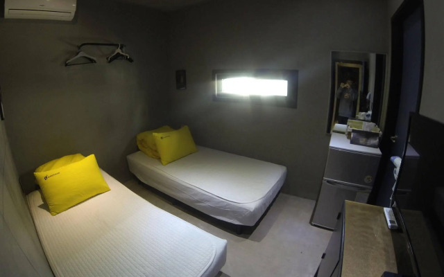 24 Guesthouse Garosu-gil (Gangnam)