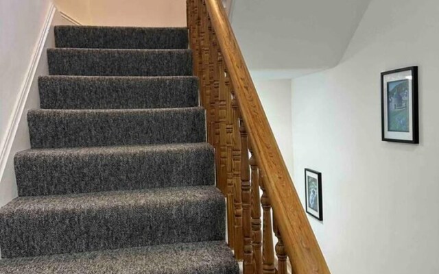 Remarkable 1-bed Seaview Beach Apartment Barmouth